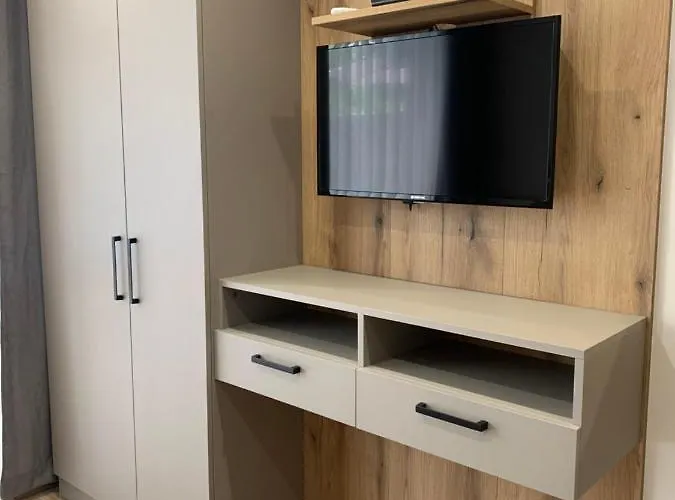 Park And Pool Apartment Nesebar